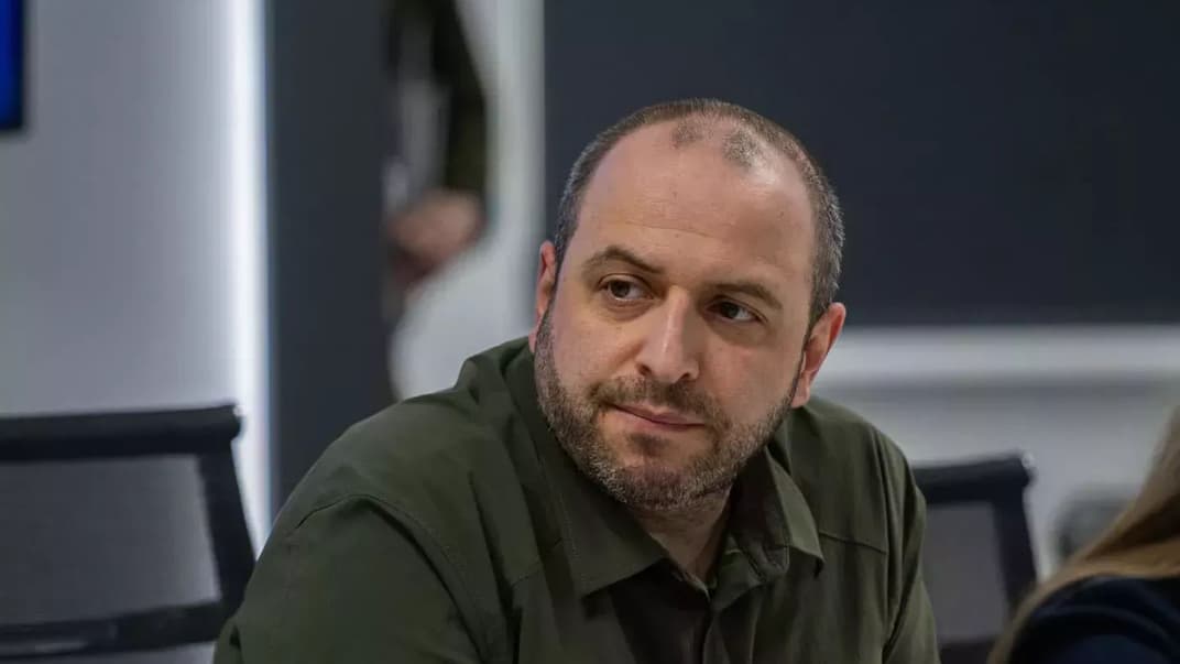 Рустем Умєров освіта