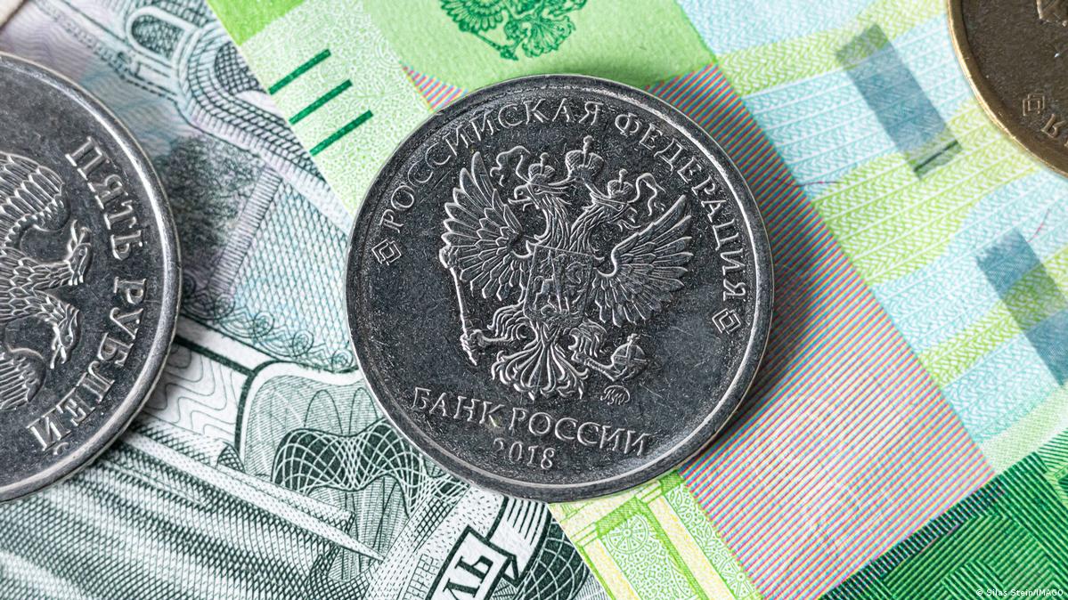 Середня зарплата в Росії