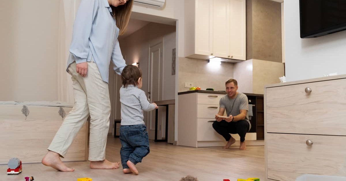 чи можна оформити квартиру на неповнолітню дитину