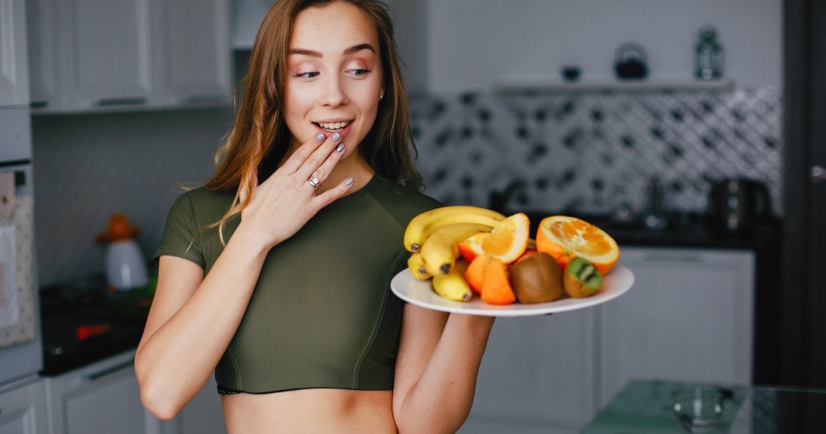 чи можна їсти фрукти на ніч