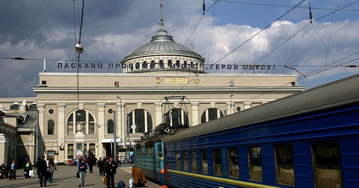 комендантська година в Одесі