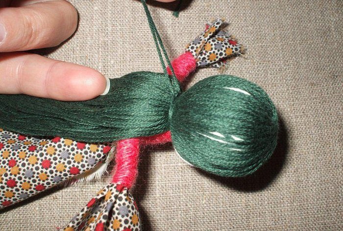 Схема, як зробити ляльку-мотанку