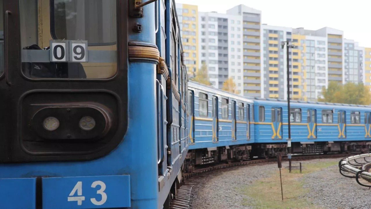скільки станцій метро в Києві