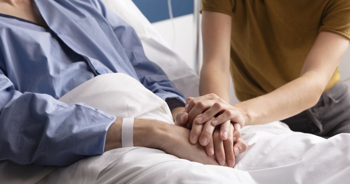 як оформити опікунство над батьками під час війни