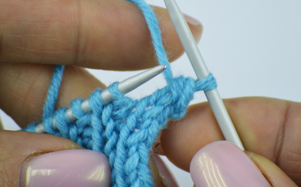 як закрити петлі спицями