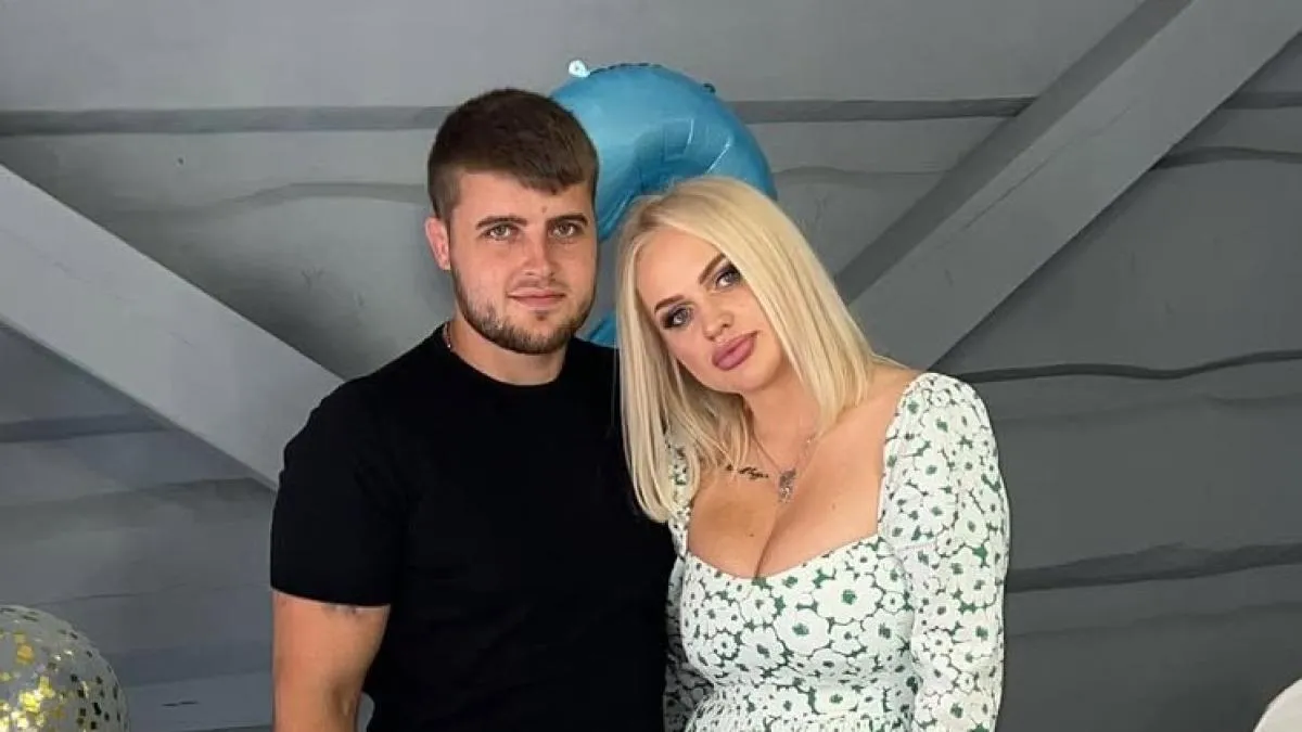 Анна Жук