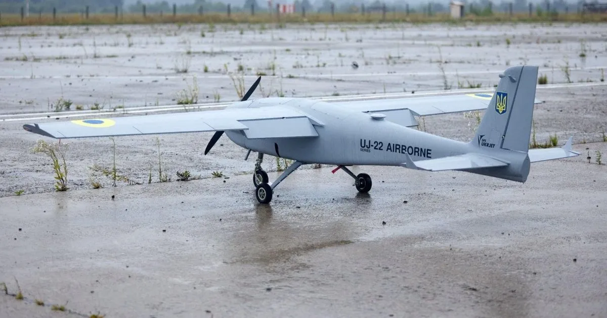 uj-22 airborne