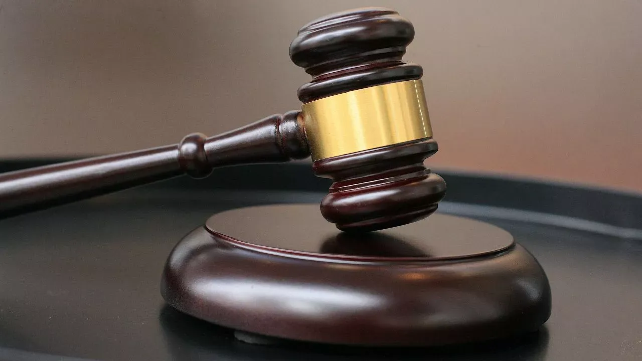 Як знайти рішення суду за прізвищем